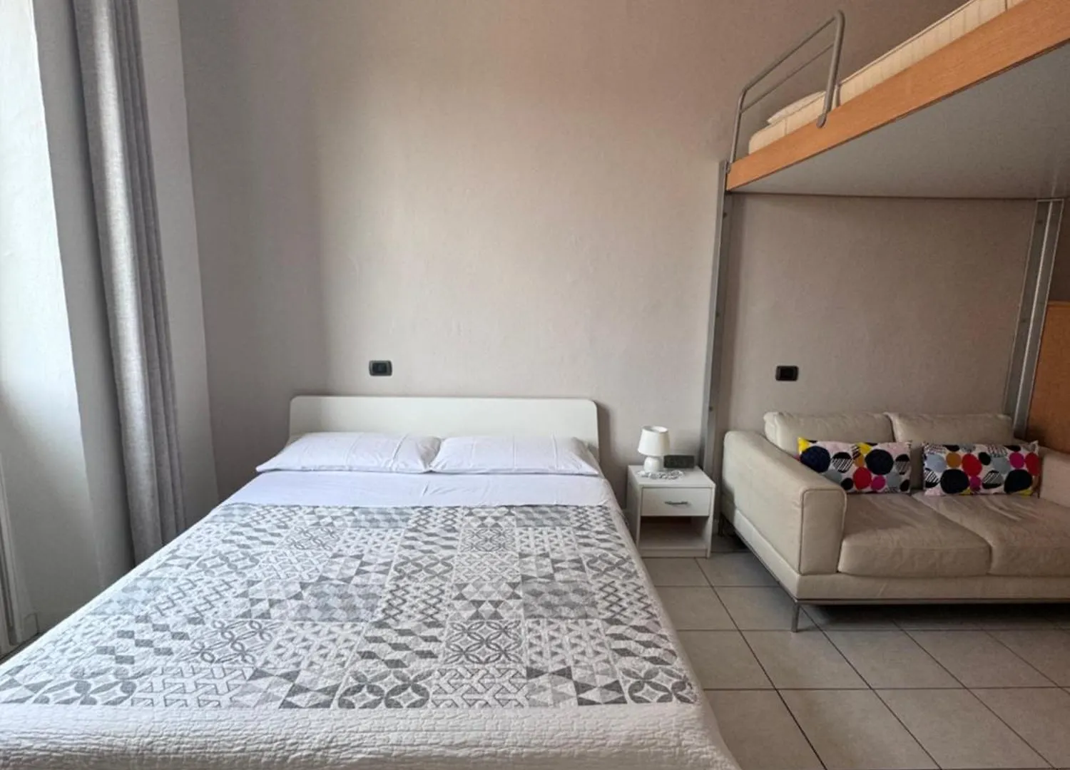 Appartamento Sawasdee 37 Monza Italia